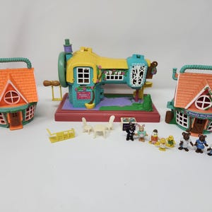 1995 Teeny Weeny Family pocket waddle&#39;s boutique & brown&#39;s mini market