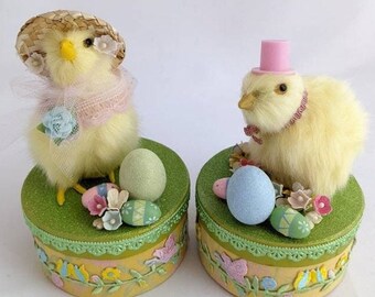 Handcrafted Easter Box * Easter Chick * Assemblage Art * Easter Decoration * Candy Container * Vintage Style