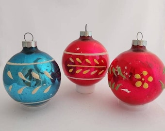 3 Vintage Snow Glitter Glass Christmas Ornaments * Hand Painted * USA * Shabby * 60s