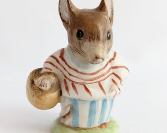 Vintage Mrs. Tittlemouse Porcelain Figurine * Beatrix Potter * Beswick * F Warne * Vintage Mouse Porcelain * 1970s