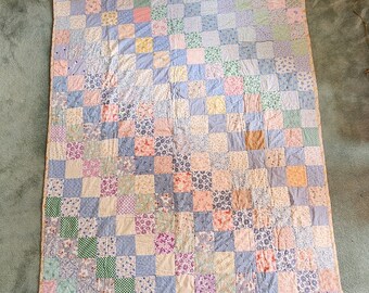 Vintage Feedsack Square Quilt * Double Sided * Classic Design * Colorful * Double or Full Bed