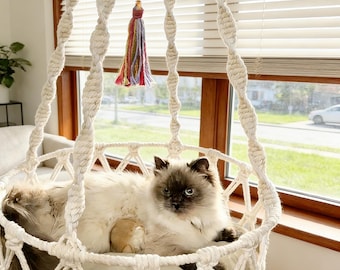 Boho Macramé Cat Swing Hammock, Cozy Hanging Cat Bed, Stylish Window Perch for Indoor Cats, Gift for Furry Friend