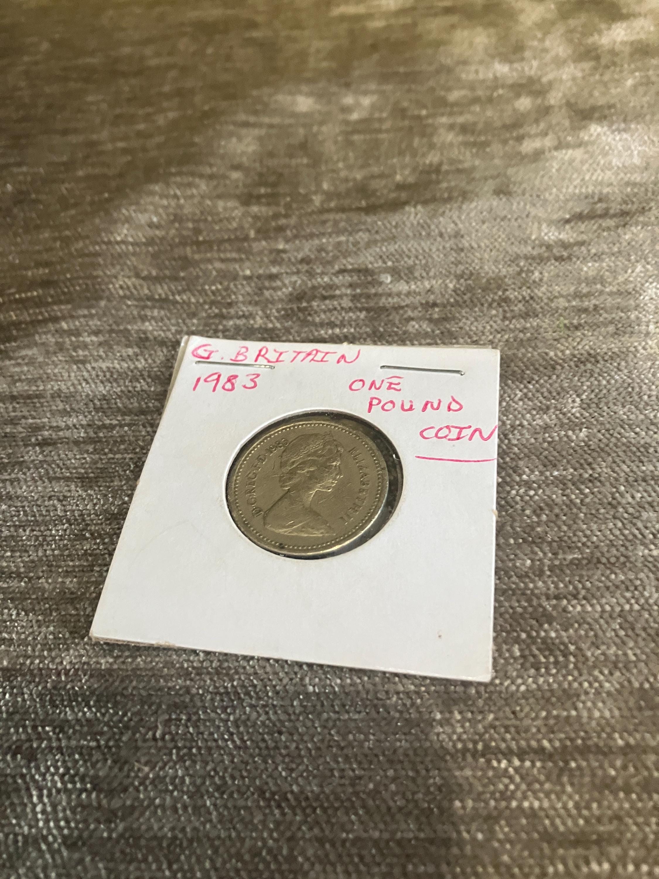 イギリス 1ポンド硬貨 4枚セット　1983年　1996年　エラー　逆字　レア 1983年イギリス1ポンド硬貨：裏面のエラー - Etsy 日本