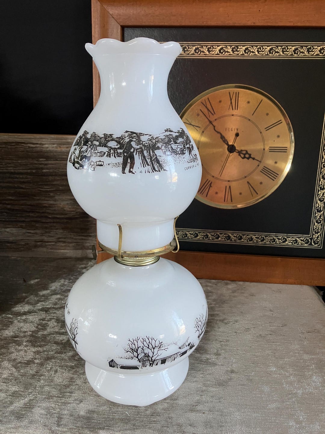Currier And Ives Lampnull