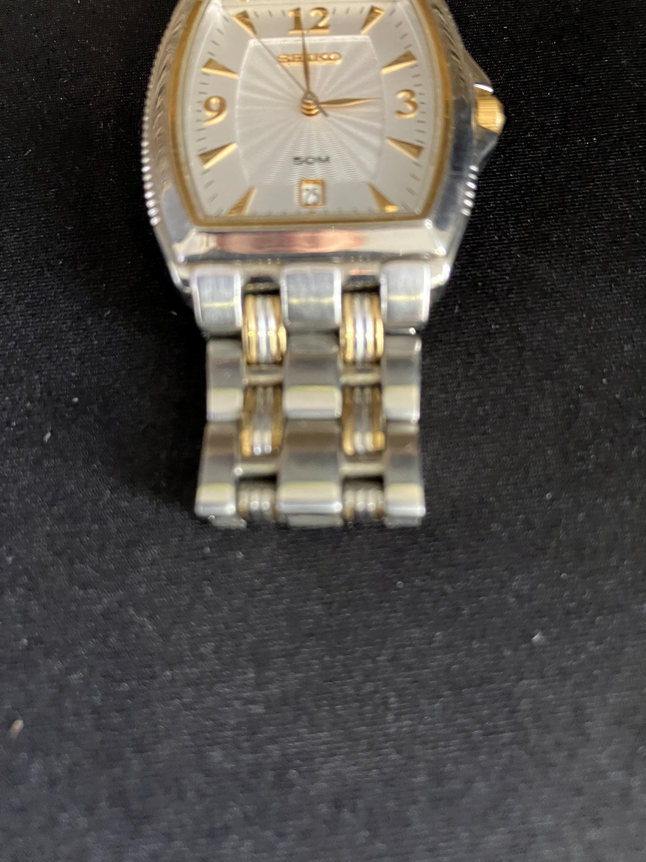 Vintage Seiko Two-tone Watch: Gold & Silver, Date Indicator 
