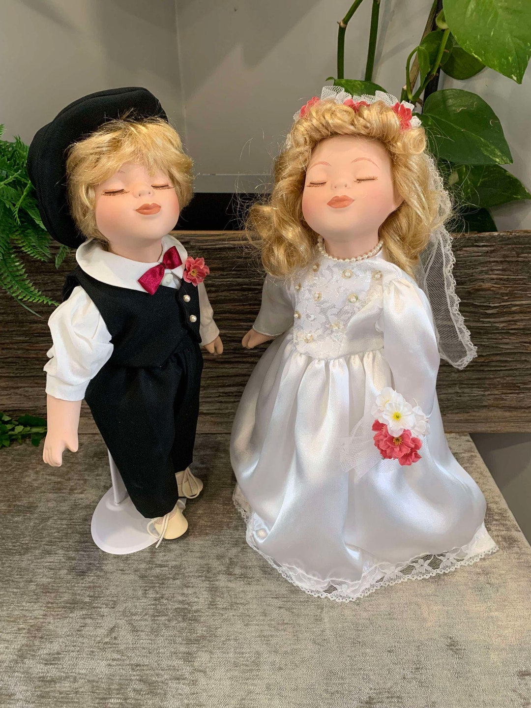 Sweet Bride and Groom Handmade Wedding Dolls main image 1