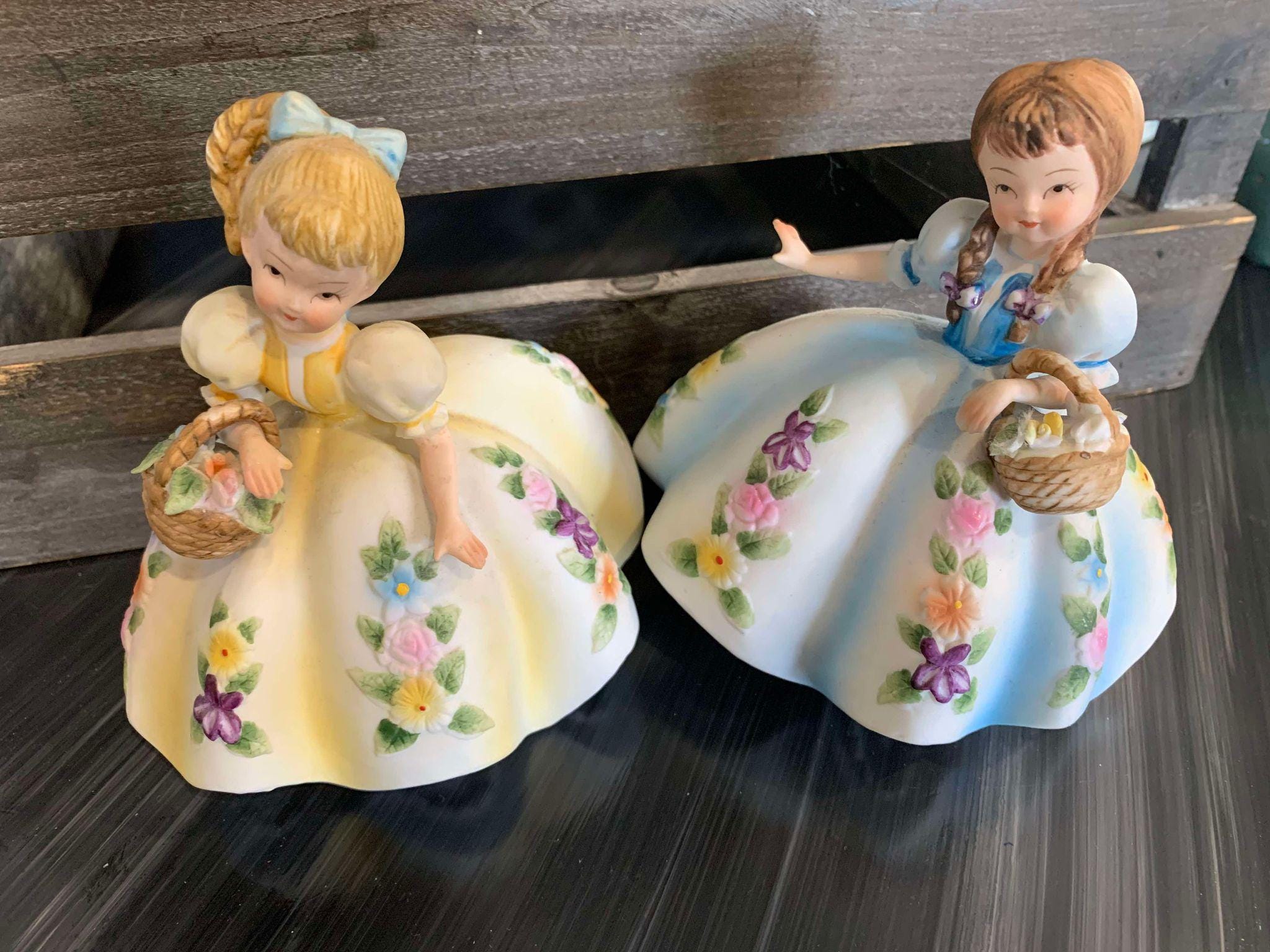 Adorable Hand Painted Dancing Girls KW254234 ESD Japan (yellow One