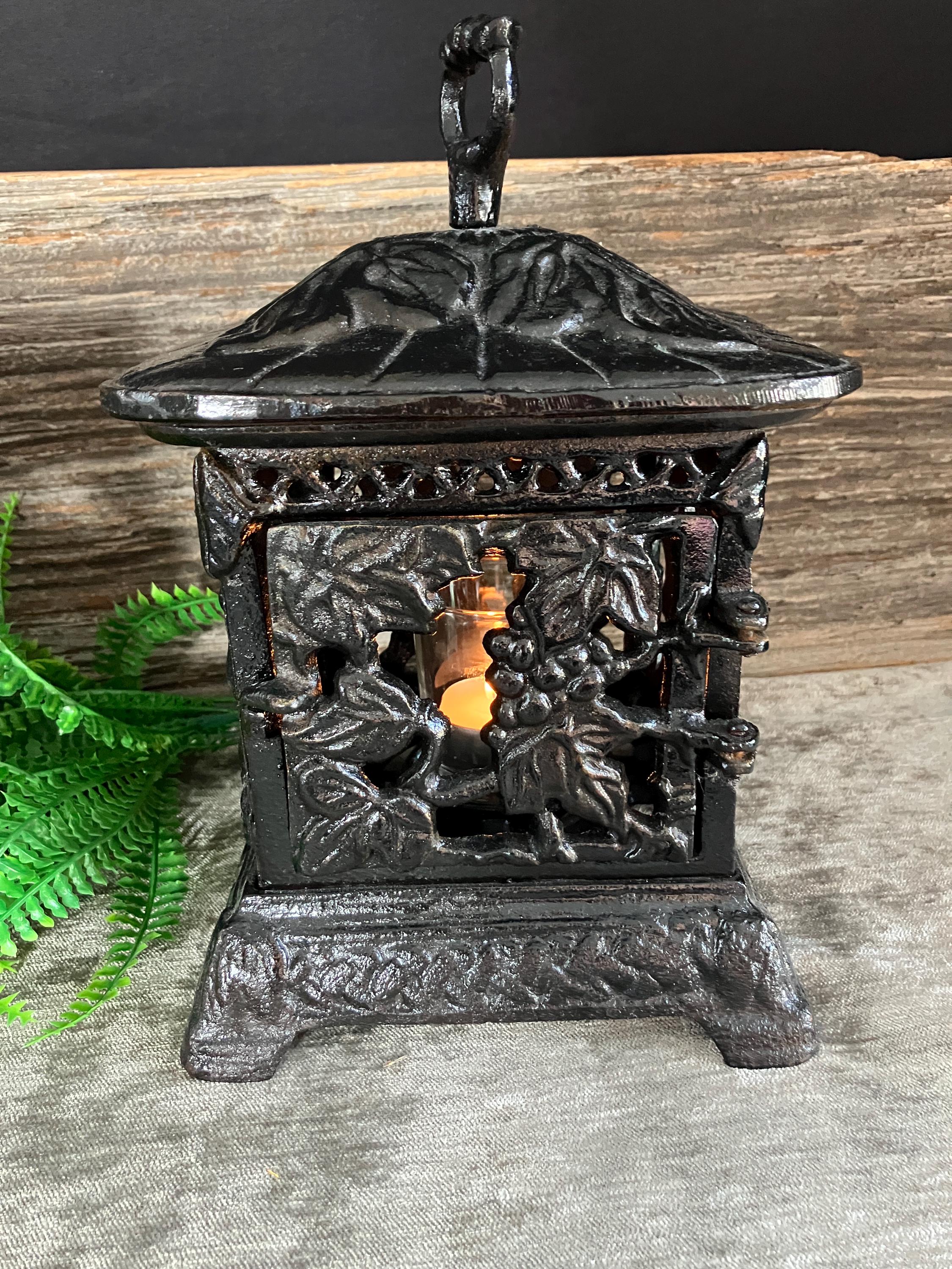 Japanese Cast Iron Garden Lantern. Outdoor Ornament. Pagoda