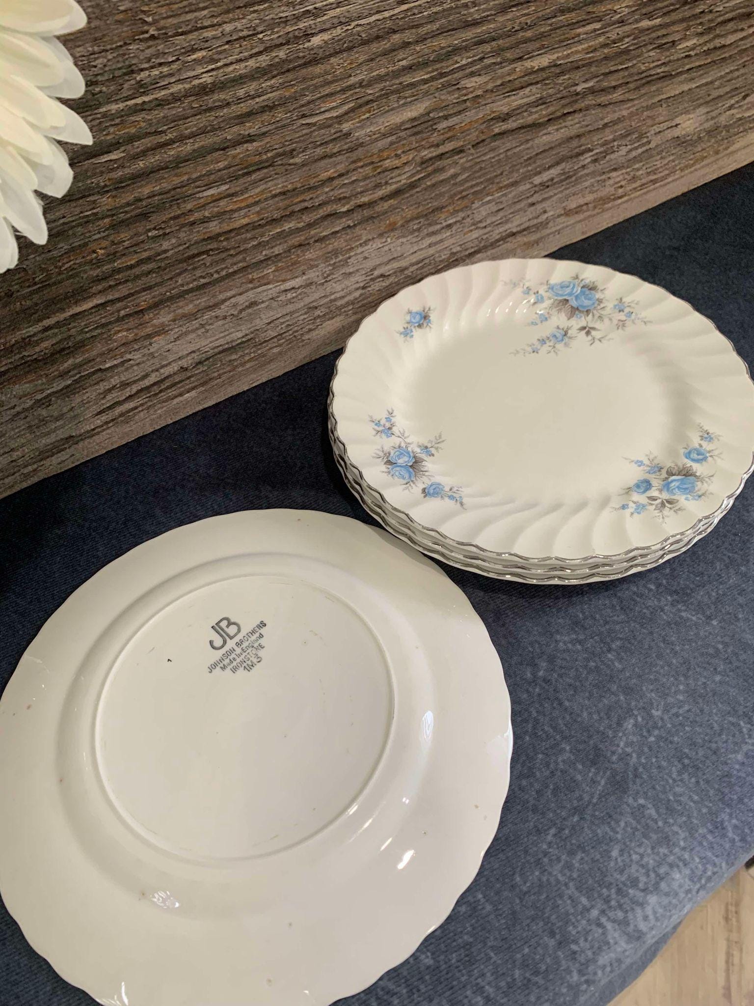 Johnson Bros Ironstone Dinner Plates: Blue Roses, Set of 4 (8.5