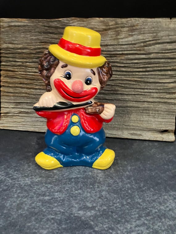 Vintage 70s Chalkware Clown Coin Bank Violinist Piggy Bank. 7.5
