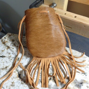 Leder-Fransen-Tasche Haar an Fransen-Beutel Leder-Beuteltasche aus Rindsleder Schminktäschchen mit Riemen