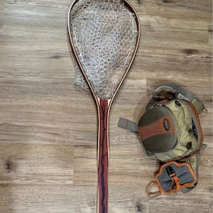 Long Handle Fly Fishing Net With Paduke Blue Stream Handle. Hoop is Black Walnut/Maple/Black Walnut.