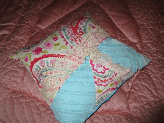 Sweetheart Pillow with a Pocket/pillow filled with hypoallergenic silky poly-fil/Waverly cotton and lace/ USA handmade/free shipping