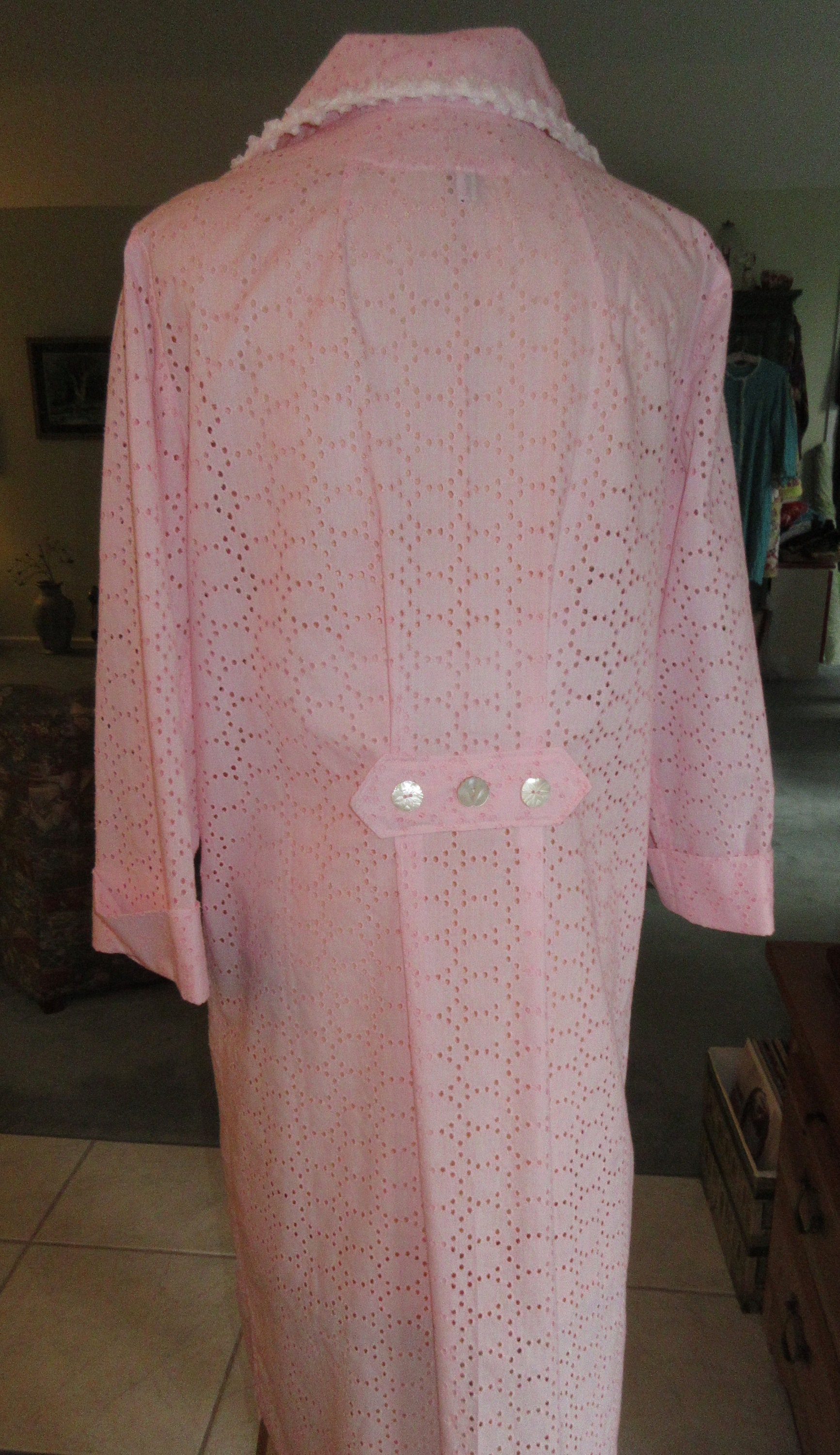 Women's Pink Cotton Eyelet Retro Duster Robe Cover-up, Size Med, USA ...