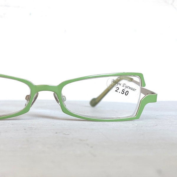 90s Wide Fit Reading Glasses Vintage +1.50, +2.00, +2.50 Atomic Butterfly Pastel Mint Green Metal Lightweight Frame