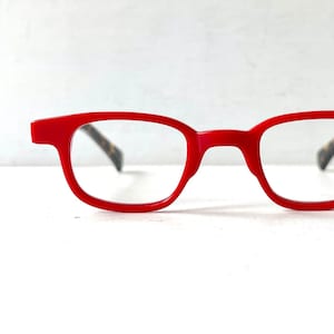 Vintage +3.00 Reading Glasses PETITE Fit Red Little Square Hornrim Flex Hinge Unisex