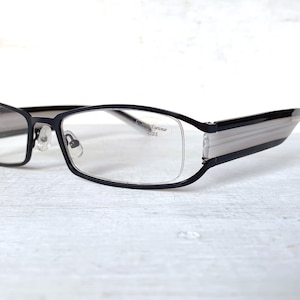 Vintage +1.25 Reading Glasses WIDE FIT Metal/Acetate Striped Cheaters Rectangular Black White Stripe