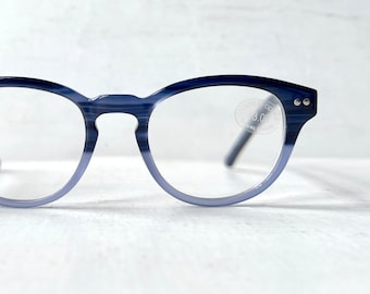 Vintage +3.00 Acetate Reading Glasses Royal Bluewood Fade Colors in Optics Eyeglasses P3 Round Hornrim