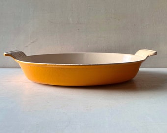 Le Creuset #28 Enamel Cast Iron Au Gratin Dish, Made in France Marigold Yellow Orange, Oval Casserole, Open Baker