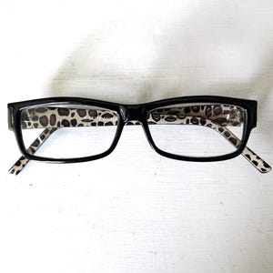 Retro +2.50 Läsglasögon med Dead Stock-mönster, smala rektangulära bågar, unisex, svarta, djurmönster, herr, damer