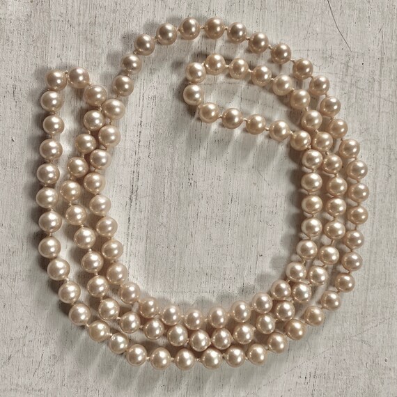 38” 8mm Glass Knotted Vintage Pearl Necklace - image 4