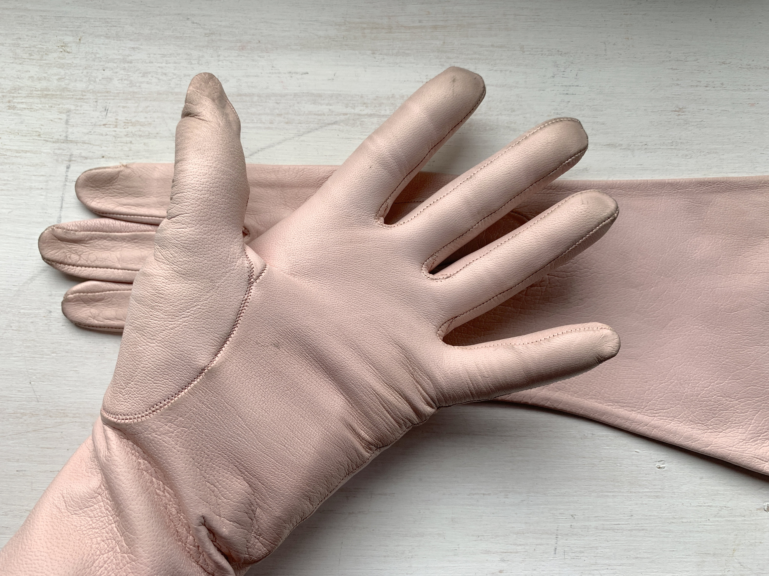 where to buy nice leather gloves