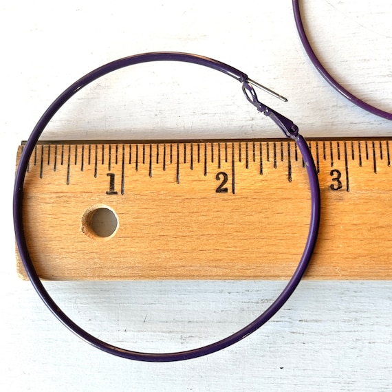 Vintage Hoop Earrings Large Enamel Metal Round Th… - image 4