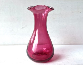 Vintage Pilgrim Cranberry Hand Blown Deep Pink Ruffled Glass Bud Vase