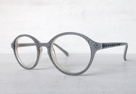 1990's Acetate P3 Panto Carved Grey Gray Round Ho… - image 2