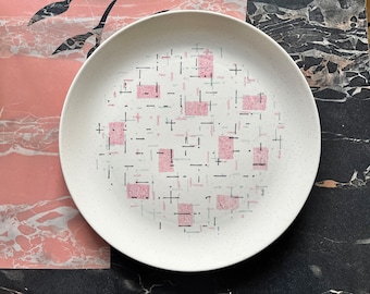 Vintage METLOX 10" Dinner Plate 'Tickled Pink' Abstract Atomic Retro Kitchen Ceramic Design