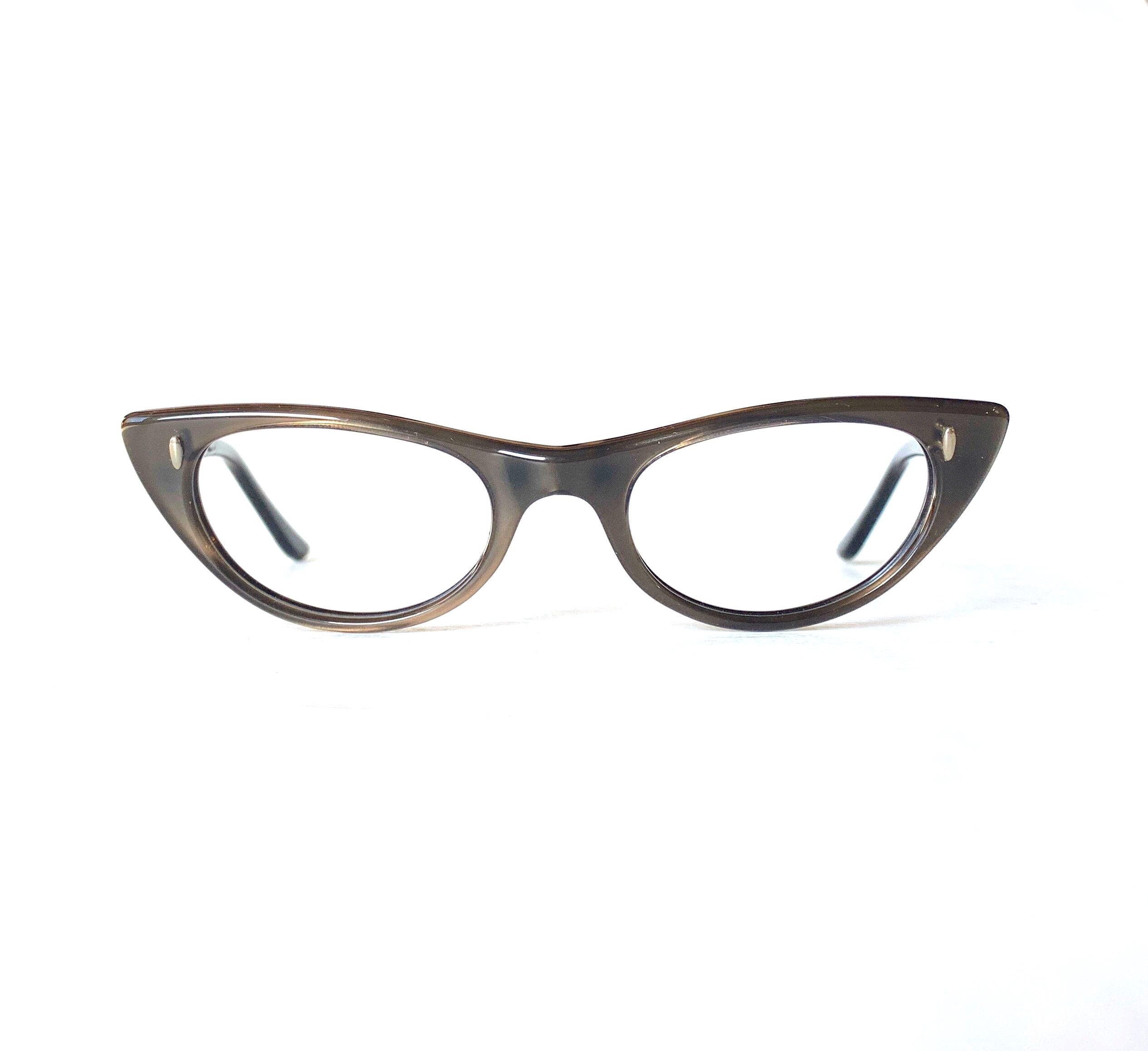 Vintage Black/White Cateye Sunglasses Keyhole bridge with case Black Keyhole Bridge Retro-Vintage Round Eyeglasses - Anchorage main image 4