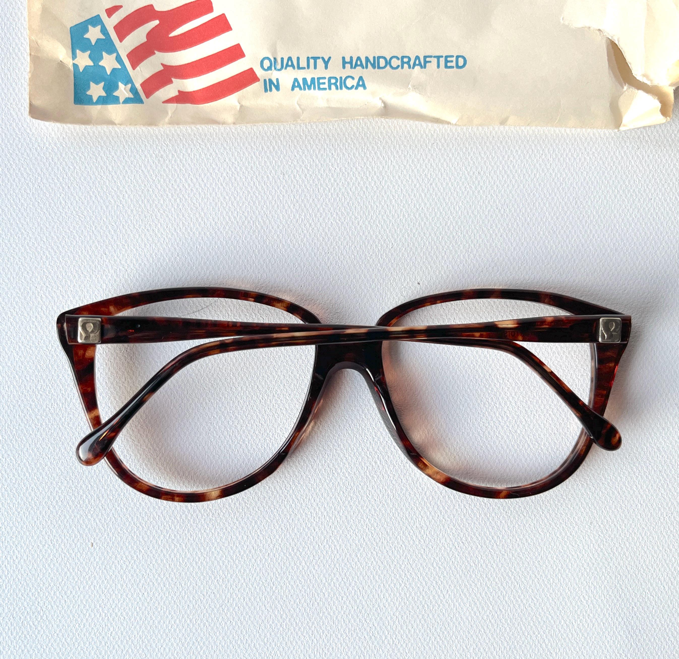 Vintage 80s Pathway Optical USA 54-15-135 Oversized Cat Eye Tortoise Glasses Vintage Eyeglasses 80s Pathway Optical USA 54-15-135  main image 2
