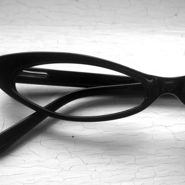 Vintage Slim Cat Eye Eyeglass Frames in Black