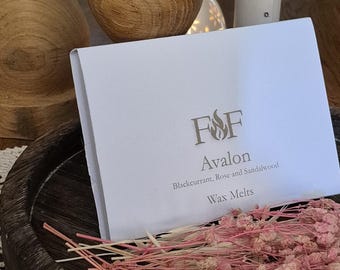 12 Wax Melts- Blackcurrant, Rose & Sandalwood| Handmade Gift Box | Plastic Free Packaging | Valentines gift