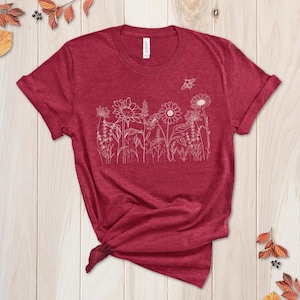 Wildblumen-Shirt für Frauen, Blumen-Shirt Geschenk, Wildblumen mit Hummel-T-Shirt, botanischem Garten-T-Stück, Gartenliebhaber, Naturliebhabergeschenk