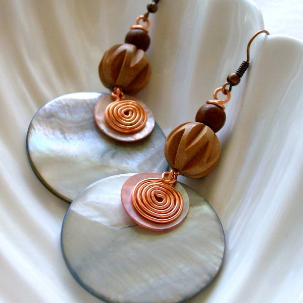 Seashell Earring Gray Pink Brown Wood Copper Spiral Beach Jewelry stoneandbone.etsy.com sea shell