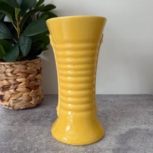 Vintage Yellow USA Pottery Vase – Art Deco Brush McCoy Style #593