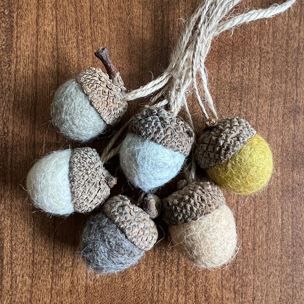 6 Felted Wool Acorn Ornaments | Fall Decorating | Hostess Gift | Holiday Crafts | Gift Wrapping