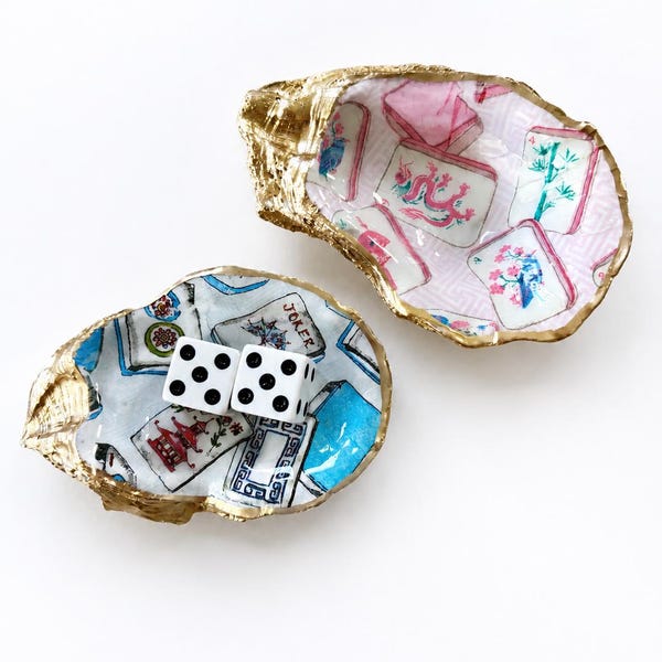 Mahjong Dice Dish | Oyster Shell | Gift for Mahjong Lover | Jewelry & Dice Holder
