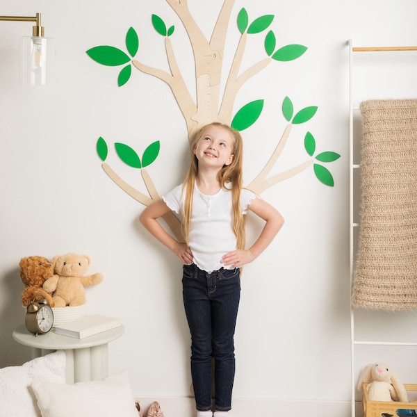 Tabella di crescita degli alberi in legno: decorazione murale per la cameretta dei bambini