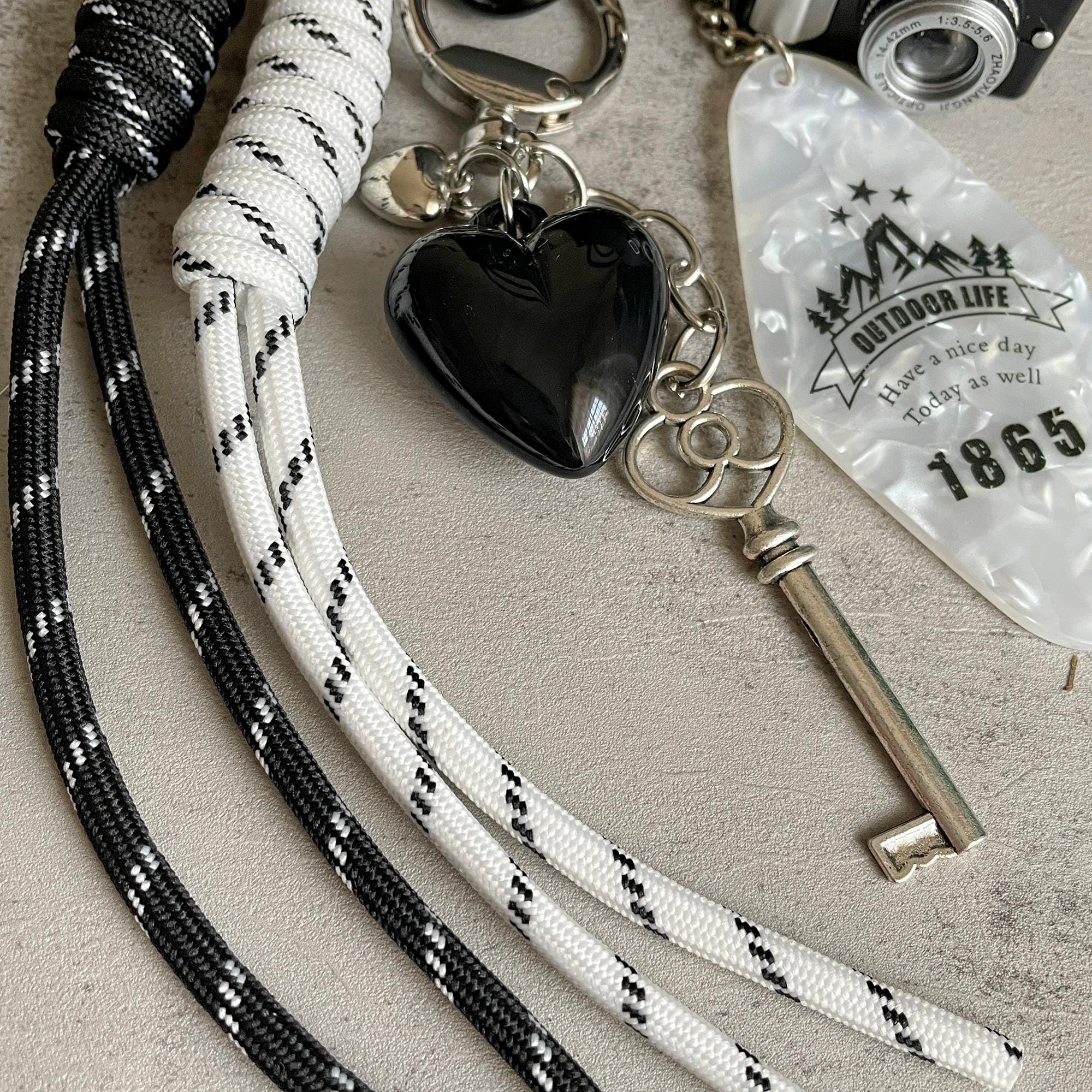 4 Ciondoli Per Cellulare Carini - Pesci Rossi E Stelle, Portachiavi Per Borse E Custodie - Foto 3