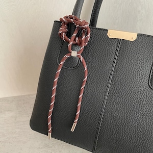 Dijes de cuerda para bolso con letras M de acero inoxidable plateadas para bolso, elegante dije para bolso, dije de cuerda Y2k, accesorios para llavero de bolso