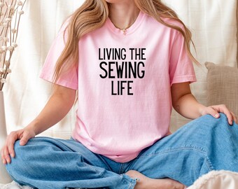 Quilt Tee, Needle Worker Tee, Sewing Lover Shirt, Quilting Gift, Gift for Seamstress, Gift for Sewing Lover, Gift for Best-Friend