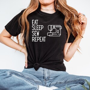 T-shirt de courtepointe drôle, t-shirt de travailleur aiguille, chemise pour amateur de couture, cadeau pour courtepointe, cadeau pour couturière, cadeau de tailleur, cadeau pour meilleure amie