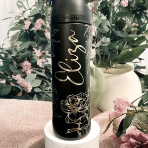 Personalisierte Owala 24 Unzen Wasserflasche - Benutzerdefinierte Rose Floral Laser Gravur | Edelstahl Thermosflasche | Benutzerdefinierte Name