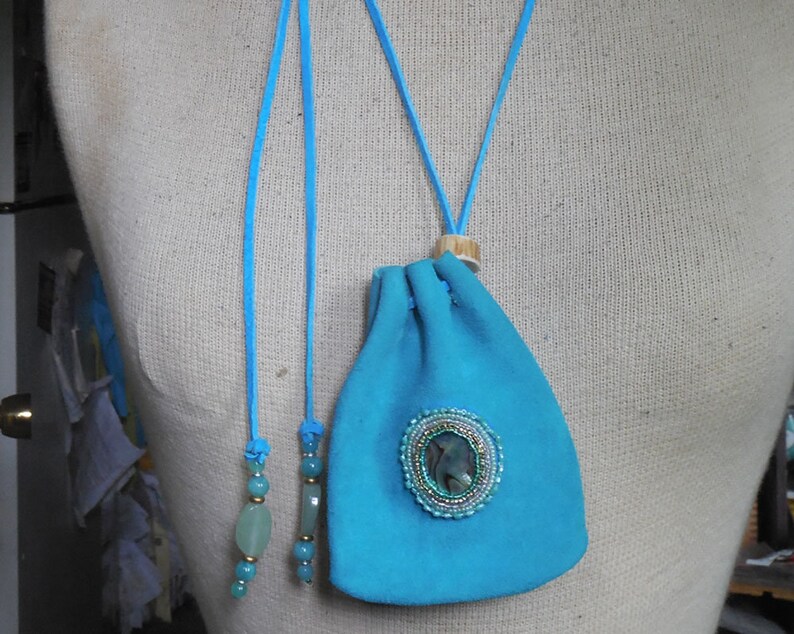 Beaded Abalone Shell Turquoise Blue Suede Leather Necklace Pouch with Aventurine Adjustable Length Large Size 12.3 x 9.7 cm 4 78 x 3 34