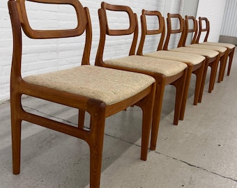 6 Johannes Andersen chairs for Uldum Møbelfabrik
