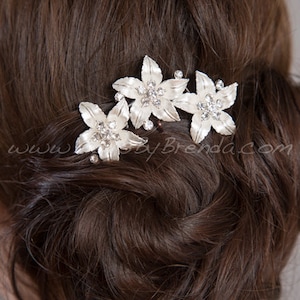 Bridal Hair Comb, Rhinestone Wedding Headpiece, Bridal Hair Piece, Wedding Hair Accessory Bree image 4