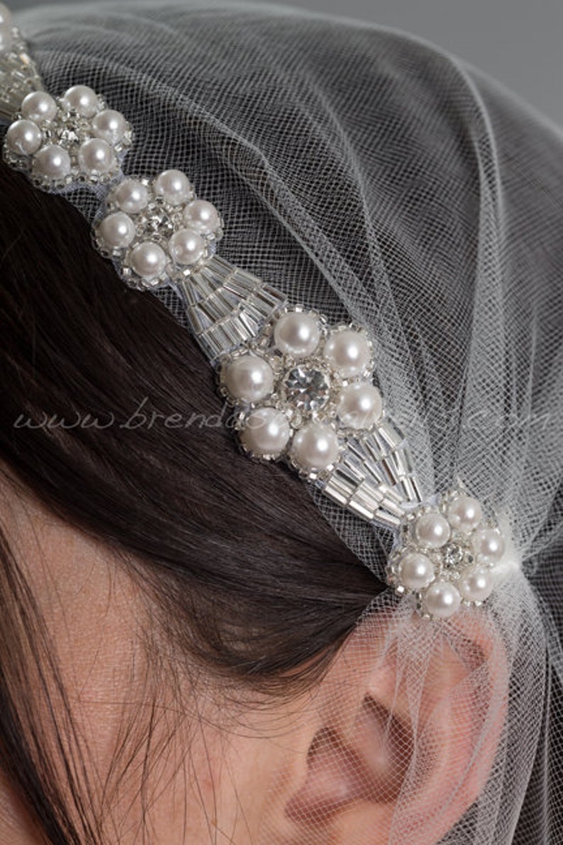 Rhinestone and Pearl Juliet Cap Veil, 1920s Inspired Bridal Veil, Wedding Cap Veil Viola image 5