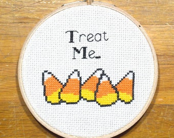 Candy Corn "Treat Me" - easy cross stitch pattern, PDF *instant download*